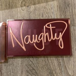 Huda beauty naughty palette 😈